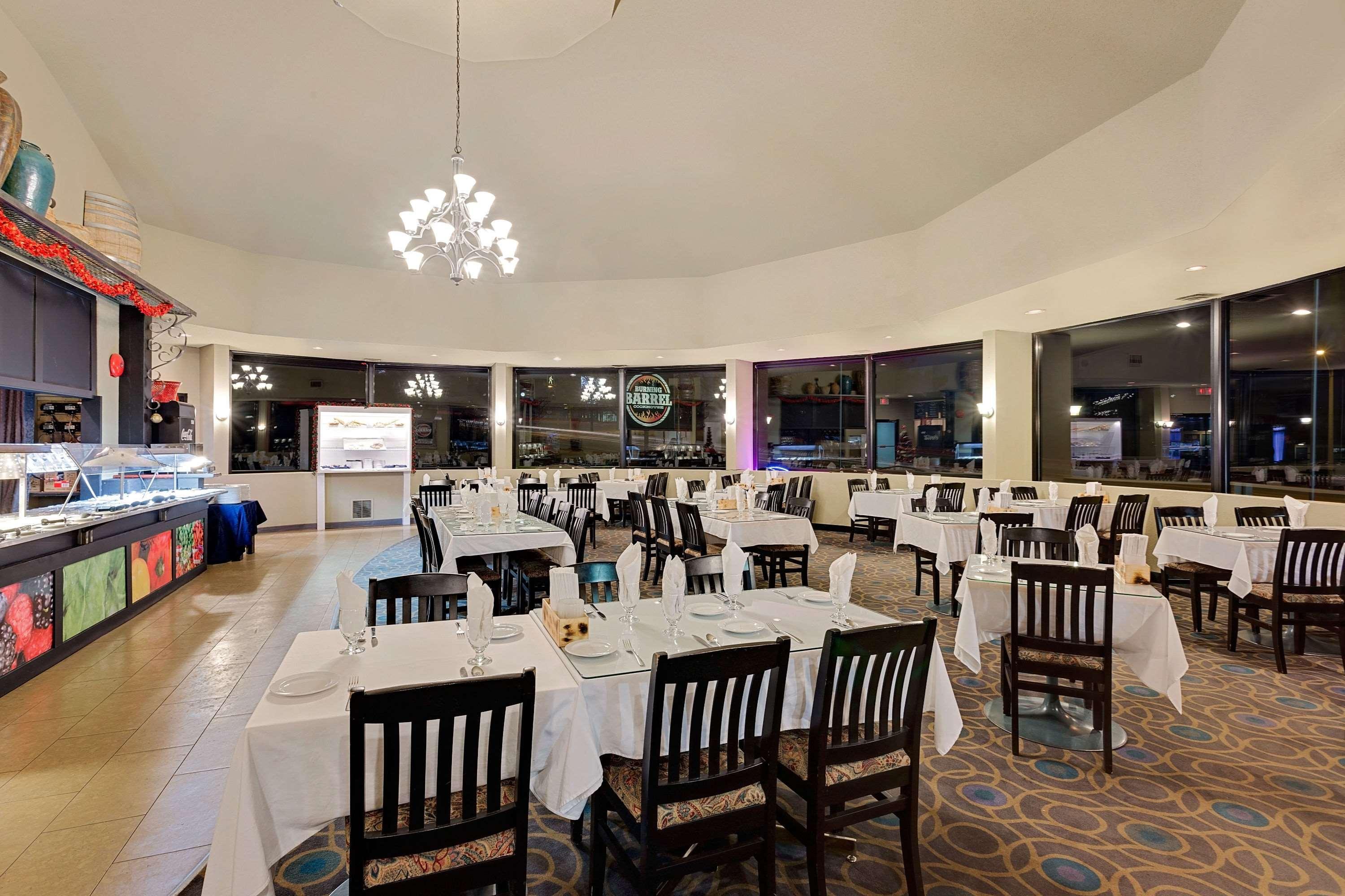 Ramada By Wyndham Kamloops Ξενοδοχείο Εξωτερικό φωτογραφία
