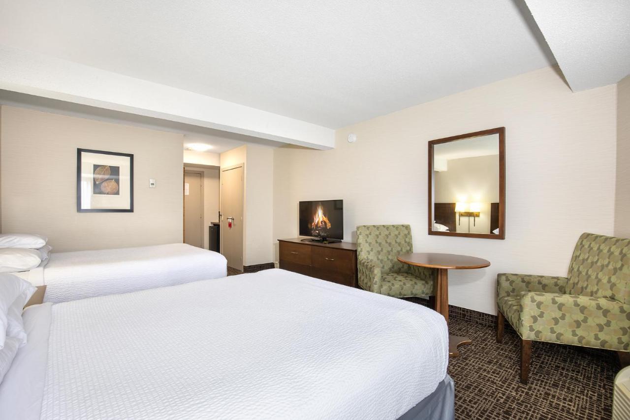 Ramada By Wyndham Kamloops Ξενοδοχείο Εξωτερικό φωτογραφία